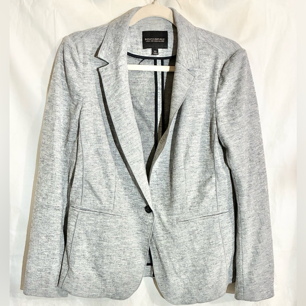 Banana Republic Wool Long and Lean Blazer Sz 10 Pockets One Button Close Staple